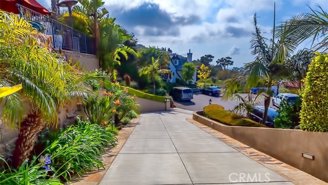 6 Yellow Brick Road, Rancho Palos Verdes, California 90275, 6 Bedrooms Bedrooms, ,7 BathroomsBathrooms,Residential,Sold,Yellow Brick,CV21147869