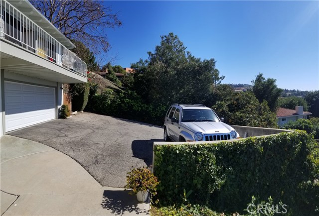 1233 Via Romero, Palos Verdes Estates, California 90274, 4 Bedrooms Bedrooms, ,3 BathroomsBathrooms,Residential,Sold,Via Romero,SB18029101