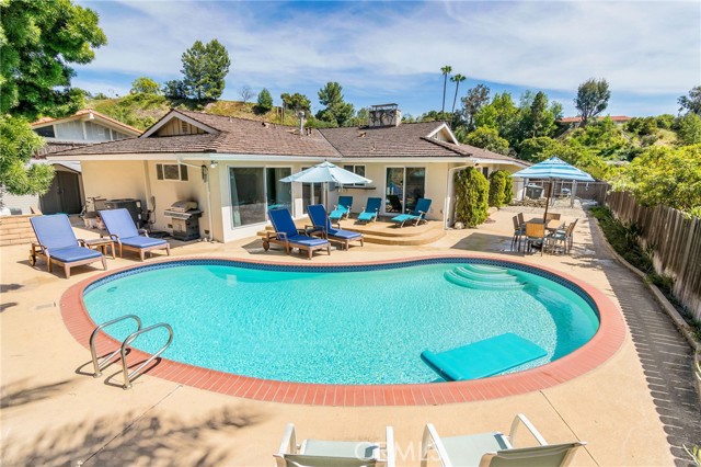 11 Cerrito Place, Rolling Hills Estates, California 90274, 3 Bedrooms Bedrooms, ,2 BathroomsBathrooms,Residential,Sold,Cerrito,SB21054660
