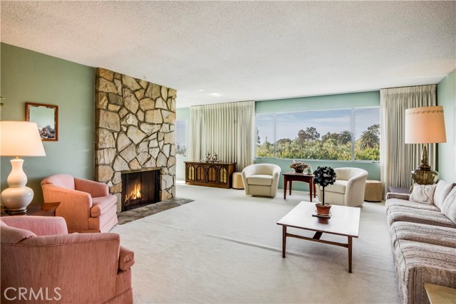 713 Cloyden Square, Palos Verdes Estates, California 90274, 3 Bedrooms Bedrooms, ,2 BathroomsBathrooms,Residential,Sold,Cloyden,SB17088498