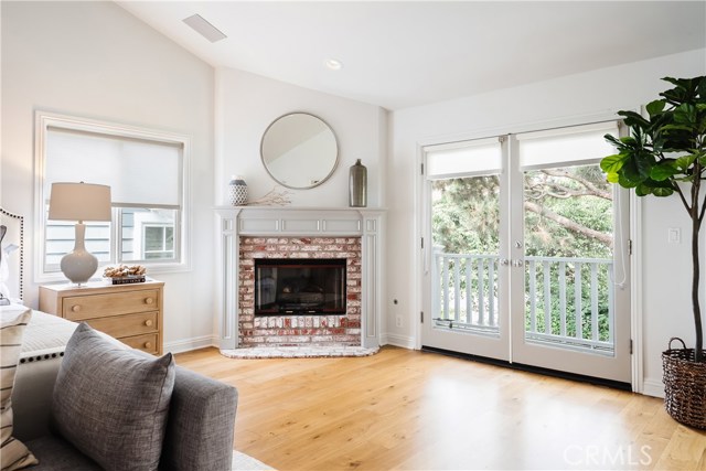 653 26th Street, Manhattan Beach, California 90266, 5 Bedrooms Bedrooms, ,3 BathroomsBathrooms,Residential,Sold,26th,SB20212794