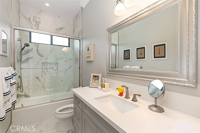1934 Robinson Street, Redondo Beach, California 90278, 5 Bedrooms Bedrooms, ,4 BathroomsBathrooms,Residential,Sold,Robinson,OC19044344
