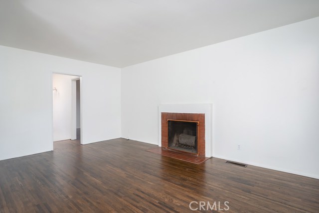 609 35th Street, Manhattan Beach, California 90266, 4 Bedrooms Bedrooms, ,1 BathroomBathrooms,Residential,Sold,35th,SB20233626