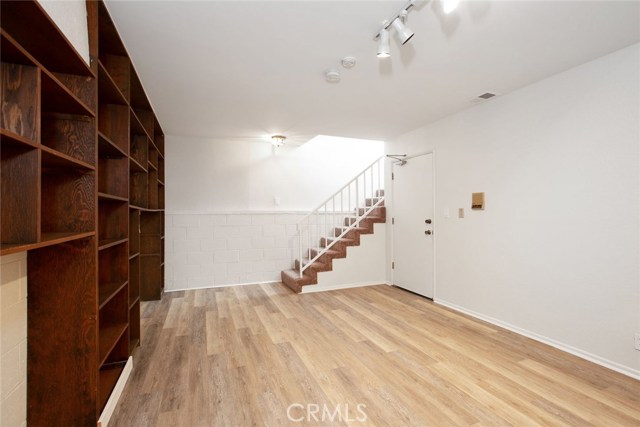 706 Vincent, Redondo Beach, California 90277, 2 Bedrooms Bedrooms, ,3 BathroomsBathrooms,Residential,Sold,Vincent,SB18193066