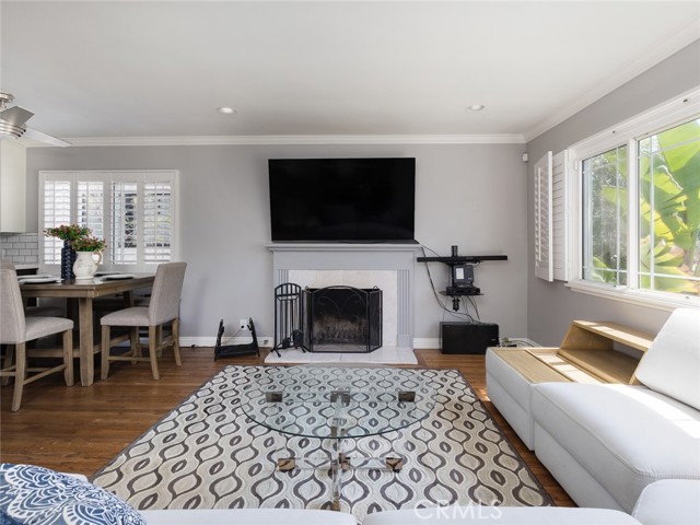 3212 Oak Avenue, Manhattan Beach, California 90266, 3 Bedrooms Bedrooms, ,2 BathroomsBathrooms,Residential,Sold,Oak,SB21120896