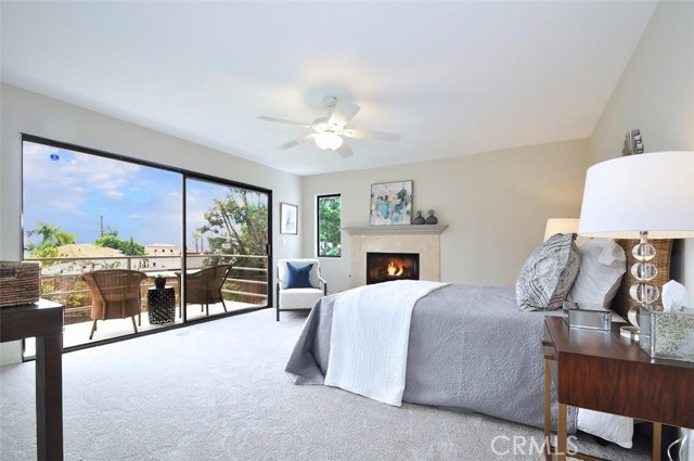 833 Maria Avenue, Redondo Beach, California 90277, 3 Bedrooms Bedrooms, ,2 BathroomsBathrooms,Residential,Sold,Maria,SB18031980