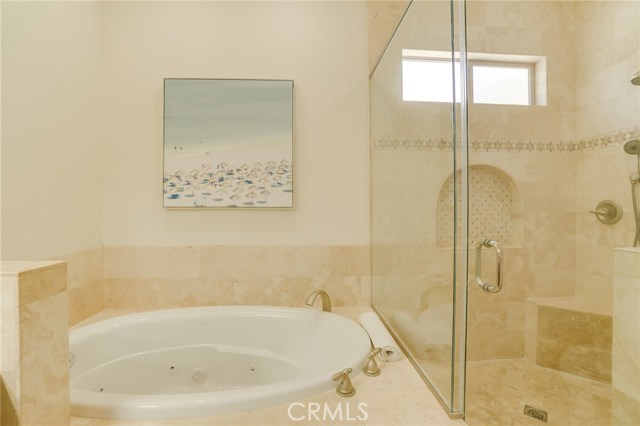 523 Lucia Avenue, Redondo Beach, California 90277, 4 Bedrooms Bedrooms, ,4 BathroomsBathrooms,Residential,Sold,Lucia,SB18107148