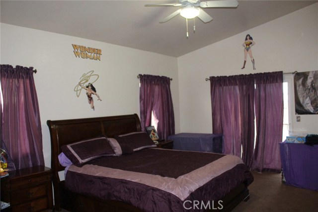 21956 Sioux Road,Apple Valley,CA 92308, USA
