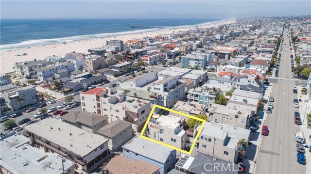 238 Palm Drive, Hermosa Beach, California 90254, 3 Bedrooms Bedrooms, ,3 BathroomsBathrooms,Residential,Sold,Palm,SB17095716