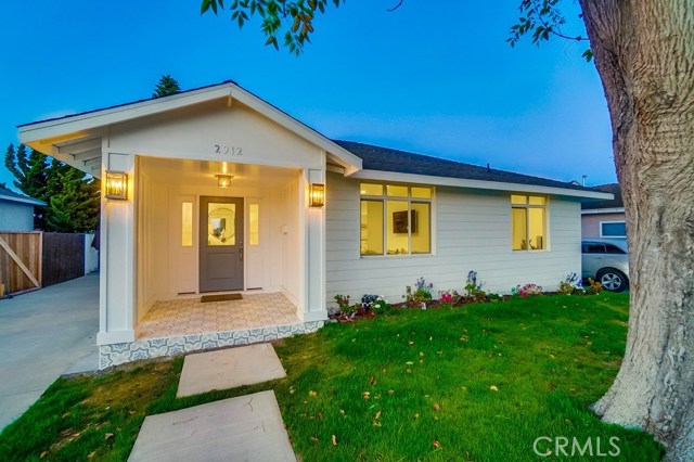 2912 BLAISDELL Avenue, Redondo Beach, California 90278, 4 Bedrooms Bedrooms, ,3 BathroomsBathrooms,Residential,Sold,BLAISDELL,SB18098043