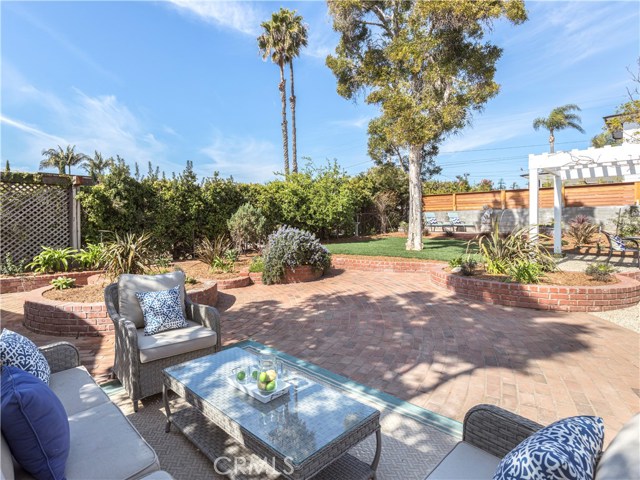 707 Redondo Ave, Manhattan Beach, California 90266, 4 Bedrooms Bedrooms, ,2 BathroomsBathrooms,Residential,Sold,Redondo Ave,SB20032666