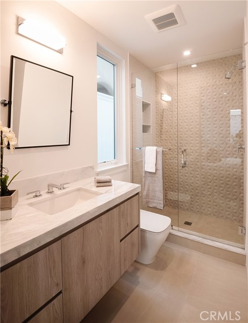 705 Crest Drive, Manhattan Beach, California 90266, 5 Bedrooms Bedrooms, ,2 BathroomsBathrooms,Residential,Sold,Crest,SB20098855