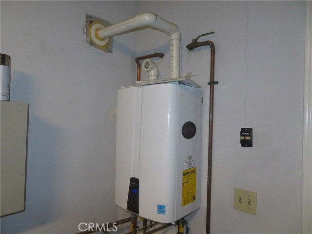 202 Helberta Avenue, Redondo Beach, California 90277, 3 Bedrooms Bedrooms, ,2 BathroomsBathrooms,Residential,Sold,Helberta,SB17212685