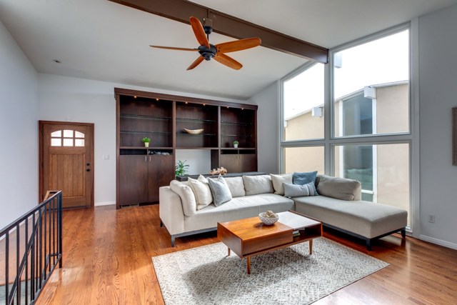 1717 Van Horne Lane, Redondo Beach, California 90278, 3 Bedrooms Bedrooms, ,1 BathroomBathrooms,Residential,Sold,Van Horne,PV19074395