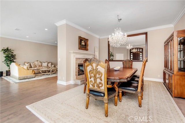 Formal dining room