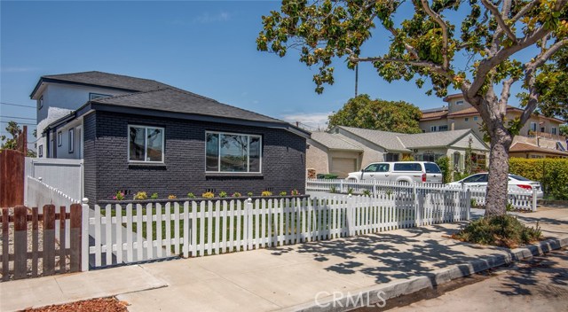 2517 Fisk Lane, Redondo Beach, California 90278, 4 Bedrooms Bedrooms, ,3 BathroomsBathrooms,Residential,Sold,Fisk,SB20145075