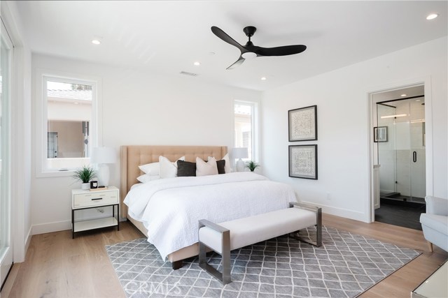 409 30th Street, Manhattan Beach, California 90266, 4 Bedrooms Bedrooms, ,2 BathroomsBathrooms,Residential,Sold,30th,SB20162447