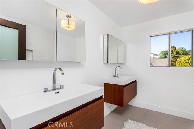 28817 Doverridge Drive, Rancho Palos Verdes, California 90275, 5 Bedrooms Bedrooms, ,3 BathroomsBathrooms,Residential,Sold,Doverridge,PV19186897