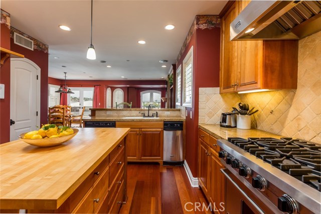 413 15th Street, Manhattan Beach, California 90266, 3 Bedrooms Bedrooms, ,3 BathroomsBathrooms,Residential,Sold,15th,SB17116967