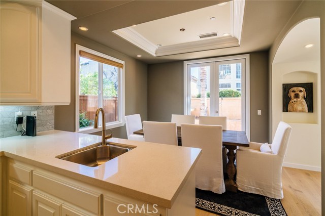 2504 Huntington Lane, Redondo Beach, California 90278, 4 Bedrooms Bedrooms, ,3 BathroomsBathrooms,Residential,Sold,Huntington,SB17090554