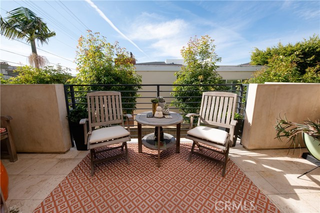 727 2nd Street, Hermosa Beach, California 90254, ,Residential,Sold,2nd,SB20030796