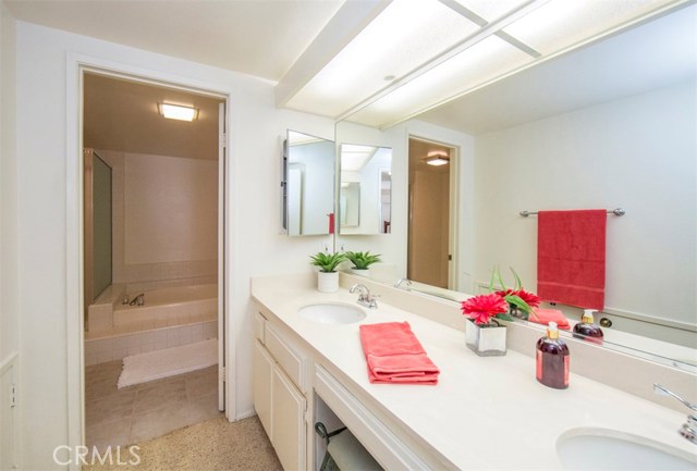 14 Coraltree Lane, Rolling Hills Estates, California 90274, 3 Bedrooms Bedrooms, ,3 BathroomsBathrooms,Residential,Sold,Coraltree,SB19062827