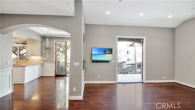 2417 Carnegie Lane, Redondo Beach, California 90278, 3 Bedrooms Bedrooms, ,2 BathroomsBathrooms,Residential,Sold,Carnegie,NP20074275