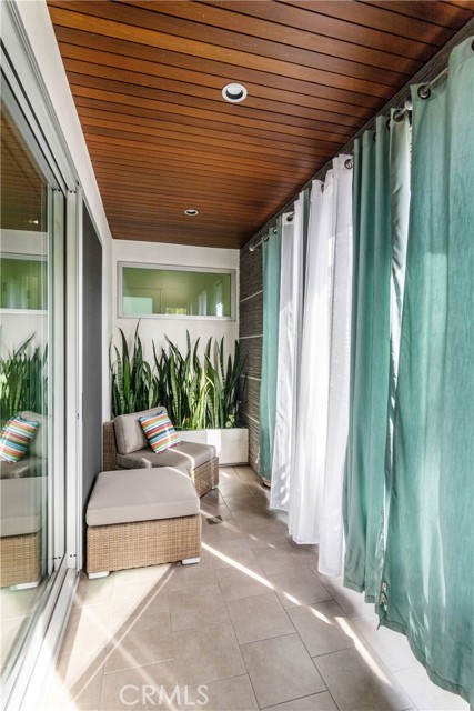 429 Marine Place, Manhattan Beach, California 90266, 4 Bedrooms Bedrooms, ,2 BathroomsBathrooms,Residential,Sold,Marine Place,SB21015394