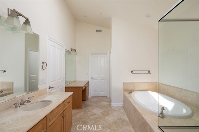 106 Juanita Avenue, Redondo Beach, California 90277, 5 Bedrooms Bedrooms, ,3 BathroomsBathrooms,Residential,Sold,Juanita,SB19077210