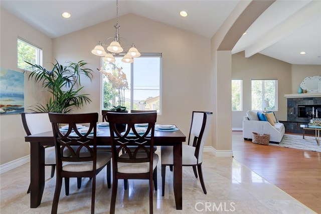 2210 Mathews Avenue, Redondo Beach, California 90278, 3 Bedrooms Bedrooms, ,2 BathroomsBathrooms,Residential,Sold,Mathews,SB19170590