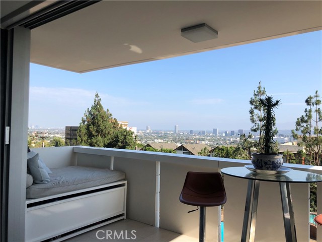 1 Bed Home for Sale in West Hollywood, California