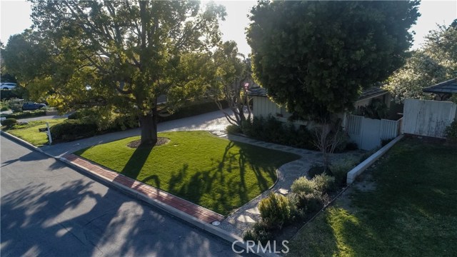 1717 Addison Road, Palos Verdes Estates, California 90274, 2 Bedrooms Bedrooms, ,2 BathroomsBathrooms,Residential,Sold,Addison,PV19046554