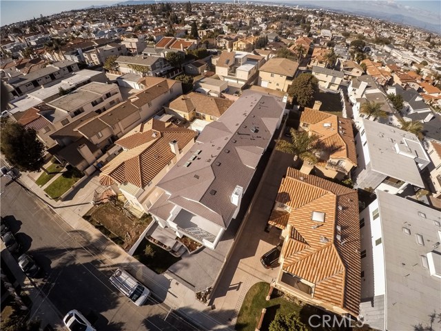 2309 Clark Lane, Redondo Beach, California 90278, 4 Bedrooms Bedrooms, ,3 BathroomsBathrooms,Residential,Sold,Clark,SB18033028