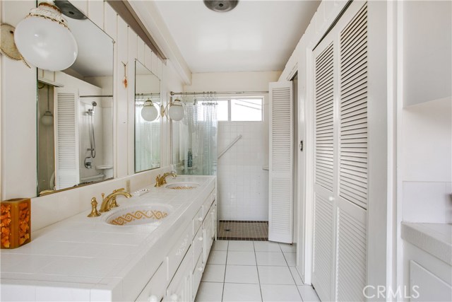 933 27th Street, Manhattan Beach, California 90266, 3 Bedrooms Bedrooms, ,2 BathroomsBathrooms,Residential,Sold,27th,PW20108173