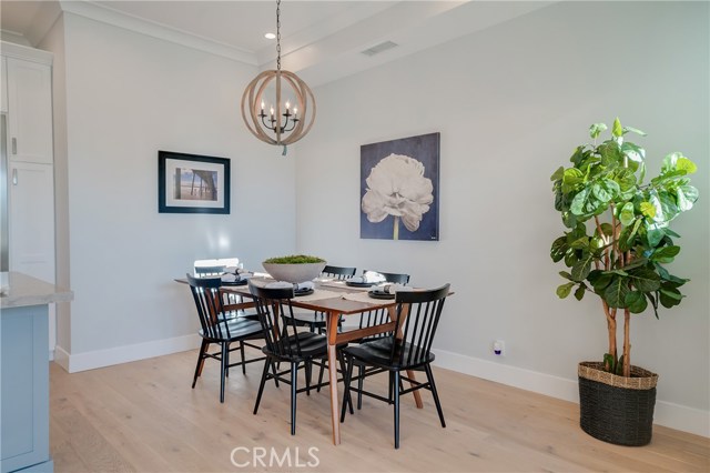 111 Vista Del Mar, Redondo Beach, California 90277, 3 Bedrooms Bedrooms, ,2 BathroomsBathrooms,Residential,Sold,Vista Del Mar,SB20122409