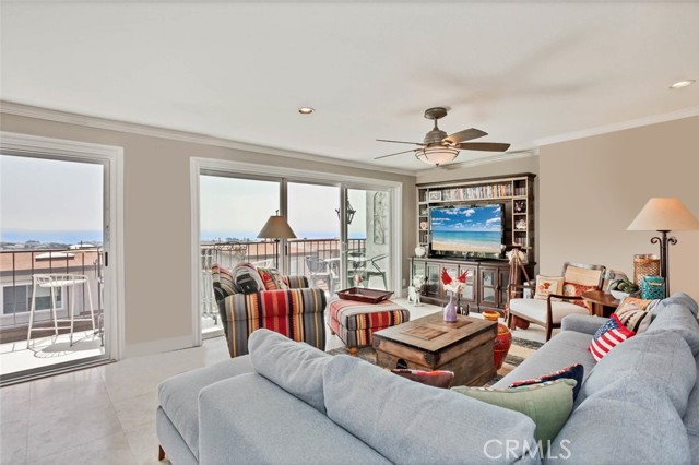 Detail Gallery Image 1 of 1 For 33672 Blue Lantern St #6,  Dana Point,  CA 92629 - 3 Beds | 2 Baths