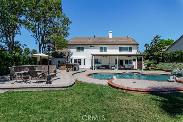 THE GRASS AREA IS BIG ENOUGH FOR THE KIDS TO PLAY SOCCER WHILE YOU GET DINNER READY.