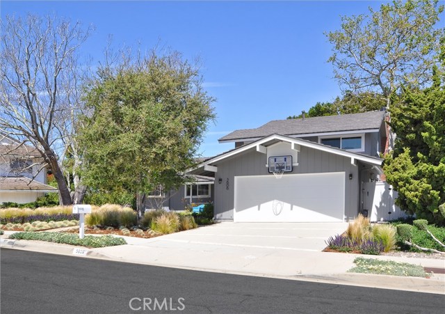5606 Sunmist, Rancho Palos Verdes, California 90275, 5 Bedrooms Bedrooms, ,2 BathroomsBathrooms,Residential,Sold,Sunmist,PV18097401