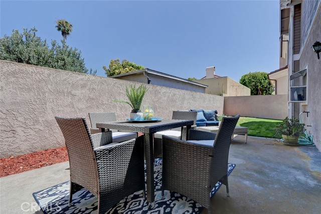 2009 FARRELL AVENUE, Redondo Beach, California 90278, 4 Bedrooms Bedrooms, ,3 BathroomsBathrooms,Residential,Sold,FARRELL AVENUE,SB21152494