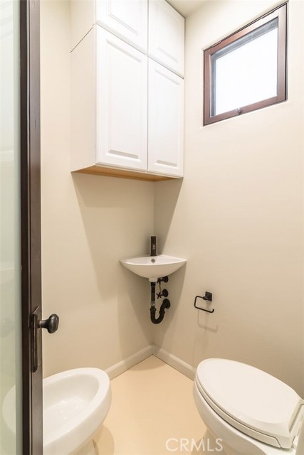 3617 Pacific Avenue, Manhattan Beach, California 90266, 5 Bedrooms Bedrooms, ,2 BathroomsBathrooms,Residential,Sold,Pacific,SB18228289