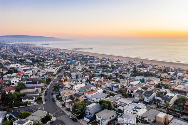 2448 Silverstrand Avenue, Hermosa Beach, California 90254, 5 Bedrooms Bedrooms, ,4 BathroomsBathrooms,Residential,Sold,Silverstrand,SB20229605