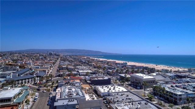 1530 Manhattan Avenue, Hermosa Beach, California 90254, 4 Bedrooms Bedrooms, ,3 BathroomsBathrooms,Residential,Sold,Manhattan,SB17147008