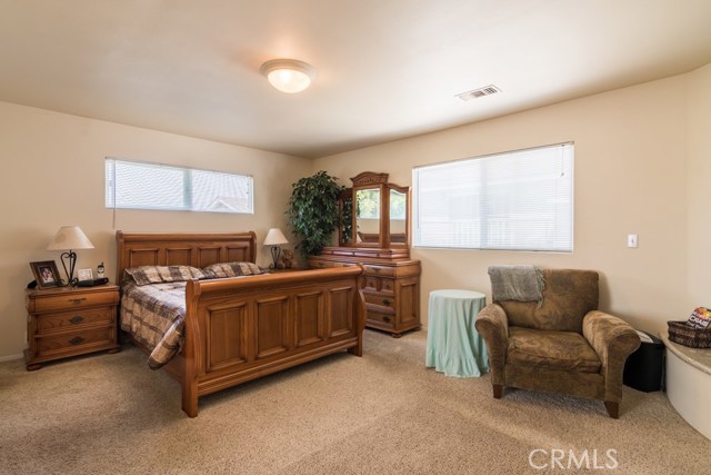 1931 Voorhees Avenue, Redondo Beach, California 90278, 4 Bedrooms Bedrooms, ,2 BathroomsBathrooms,Residential,Sold,Voorhees,SB17090969
