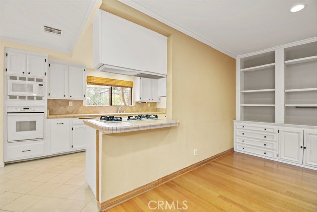 26800 Rolling Hills Road, Rolling Hills Estates, California 90274, 6 Bedrooms Bedrooms, ,4 BathroomsBathrooms,Residential,Sold,Rolling Hills,PV20257537