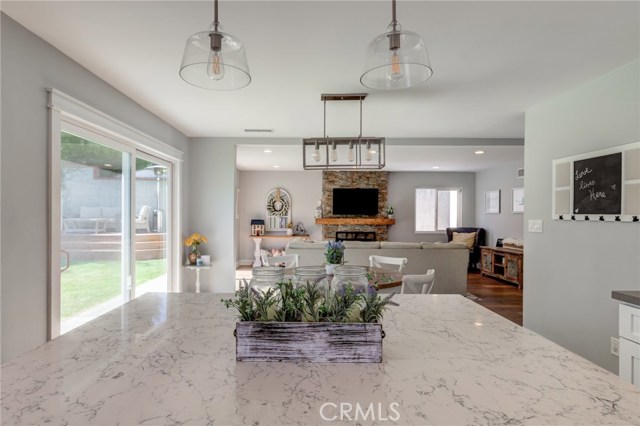 417 Susana Avenue, Redondo Beach, California 90277, 4 Bedrooms Bedrooms, ,2 BathroomsBathrooms,Residential,Sold,Susana,SB20152659