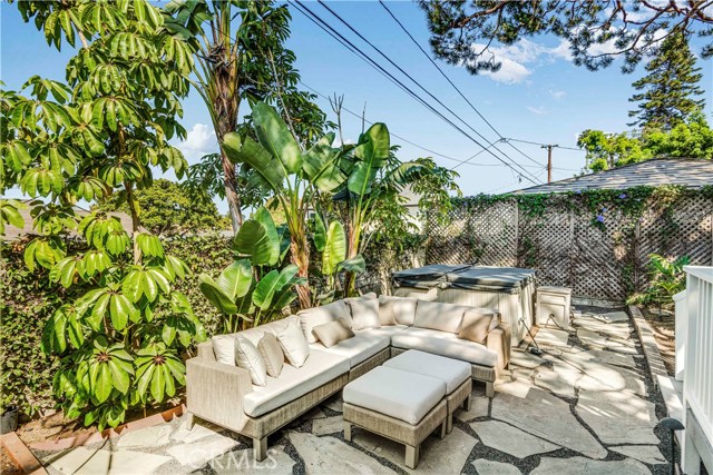 2509 Fisk Lane, Redondo Beach, California 90278, 3 Bedrooms Bedrooms, ,2 BathroomsBathrooms,Residential,Sold,Fisk,PV20203875