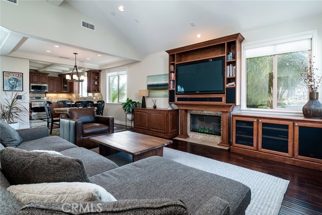 1804 Vanderbilt Lane, Redondo Beach, California 90278, 4 Bedrooms Bedrooms, ,3 BathroomsBathrooms,Residential,Sold,Vanderbilt,SB19181621