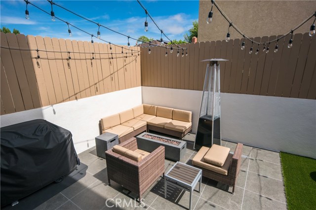 1604 Spreckels Lane, Redondo Beach, California 90278, 3 Bedrooms Bedrooms, ,2 BathroomsBathrooms,Residential,Sold,Spreckels,SB20125492