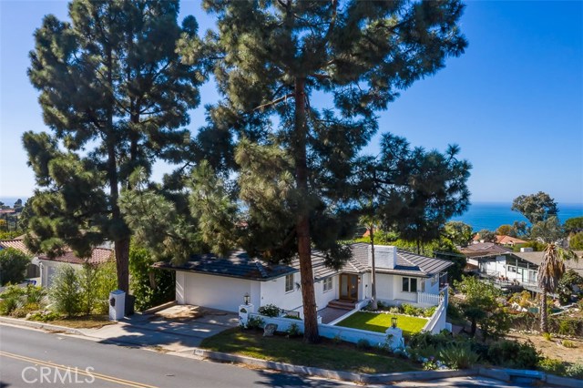 1701 Via Zurita, Palos Verdes Estates, California 90274, 3 Bedrooms Bedrooms, ,3 BathroomsBathrooms,Residential,Sold,Via Zurita,PW20240006