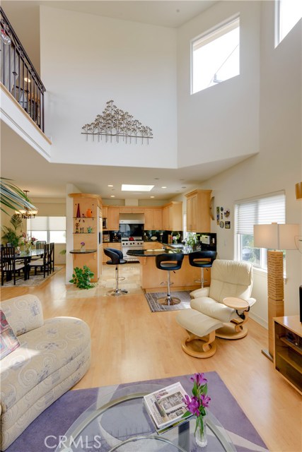 203 Avenue E, Redondo Beach, California 90277, 3 Bedrooms Bedrooms, ,2 BathroomsBathrooms,Residential,Sold,Avenue E,SB17173382